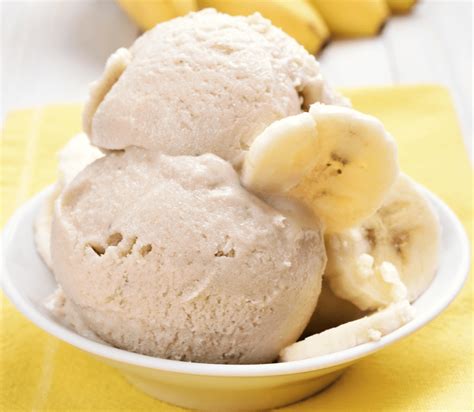 Frozen Banana Ice Cream with just 1 ingredient - a creamy & clean dessert