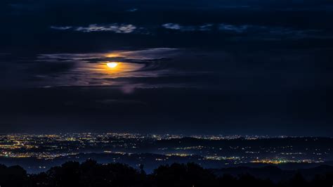 4K Moon Clouds Night City View Wallpaper, HD Nature 4K Wallpapers ...