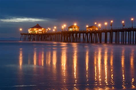 Huntington Beach Pier at night Photograph by Dung Ma