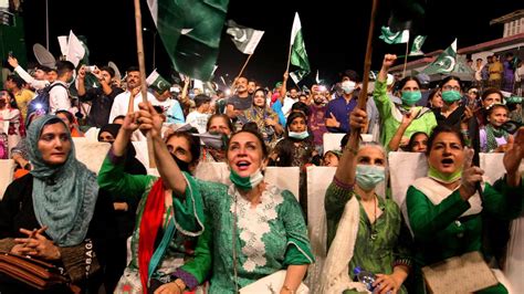 Why Pakistan celebrates Independence Day on August 14 a day before ...