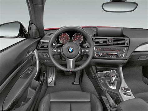 BMW M235i chega ao Brasil: preço R$ 229.950 reais