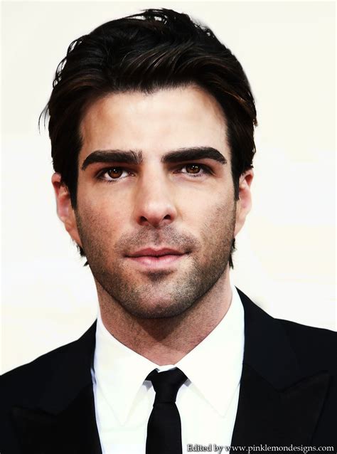 Zachary Quinto Photo: Golden Globes | Zachary quinto, Celebrities ...