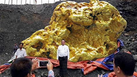 Largest Gold Nugget Ever Found - Giant - YouTube