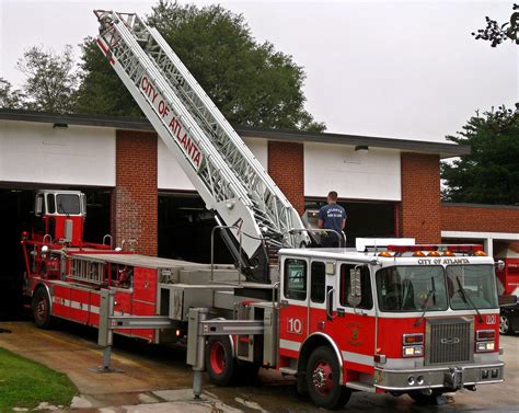 Atlanta Fire Station #10 | Bill Anderson | Flickr