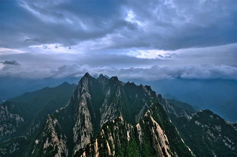 Mt. Huashan South Peak Sunrise | View On White Please read t… | Flickr