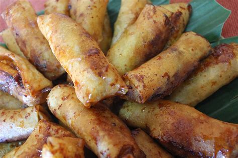 Stay, Stray, Play and Feast: Langka Turon by the Carmelite Sisters