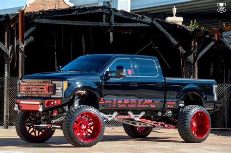 2017 ford f250 lariat lifted SEMA truck | Diesel trucks, Lifted trucks ...