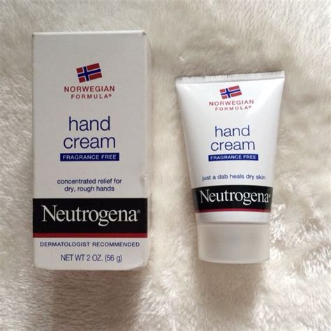 Neutrogena Norwegian Hand Cream, Beauty & Personal Care, Face, Face ...