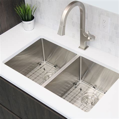 Stylish Kitchen Sinks at Lowes.com