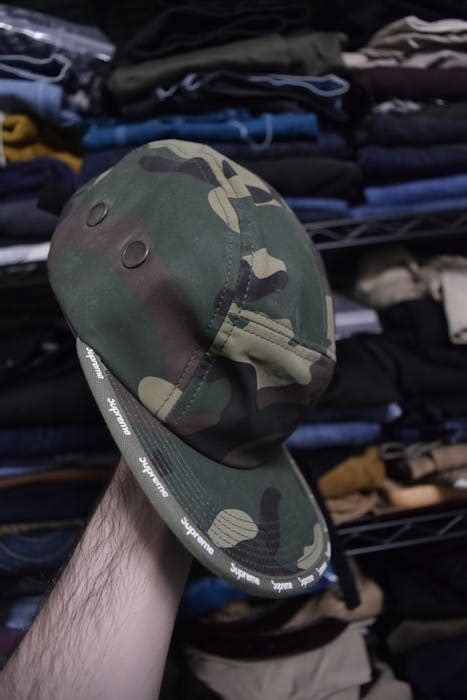 Supreme Camo hat | Grailed