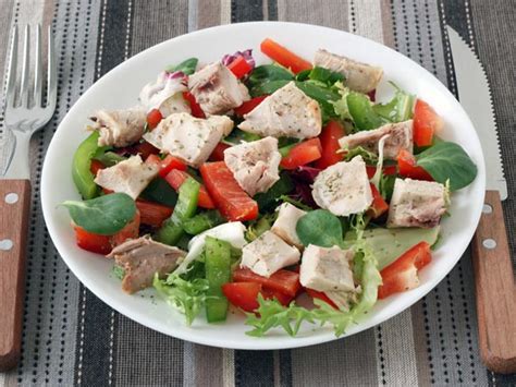 Salads For Weight Loss: Best 5 Picks - Boldsky.com