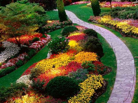 Color Scheme Options for Your Landscape Design - Country Landscape & Supply