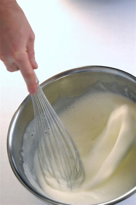 WHISKING EGG WHITES - Chef's Pencil