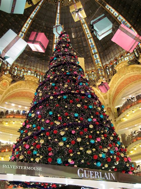 Christmas Tree in Paris Photo - Photography by Sylvestermouse