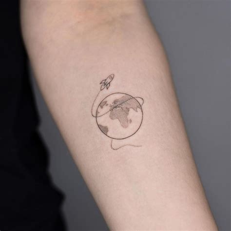 Share more than 76 small earth tattoo best - in.cdgdbentre