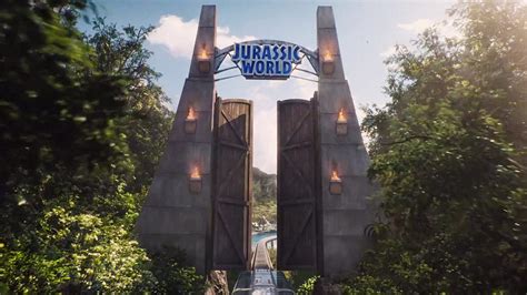 The “Jurassic World” Theme Park Has a Serious Dinosaur Problem And You