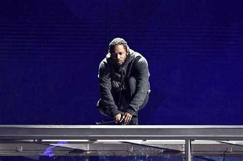 Kendrick Lamar Accepts His Pulitzer Prize: Video