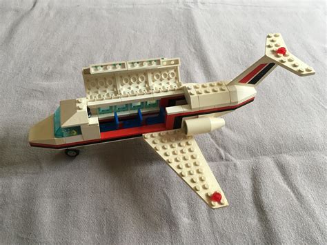 Lego set 6368 Jet Airliner (1985) : r/lego