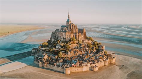 Mont Saint-Michel – France | Street Credd