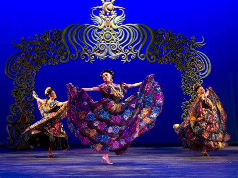 Ballet Folklórico showcases Mexican culture to educate public – The ...