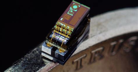 Meet the world's tiniest computer, Micro Mote | Digital Trends