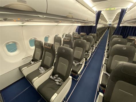 Review: Lufthansa Business Class Airbus A321neo Frankfurt nach Athen ...