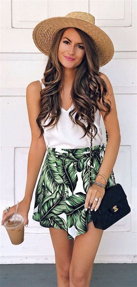 38 Stunning Classy Outfits Ideas For Summer | Chic summer outfits, Cute ...