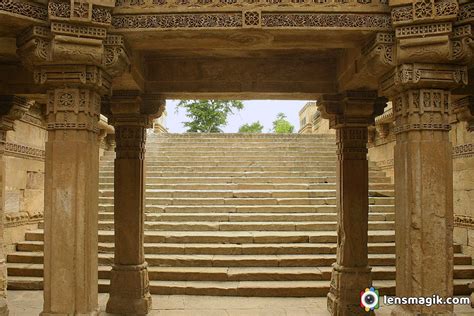 5 Stories Deep Stepwell Of Adalaj | Lensmagik.com