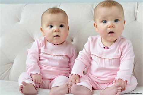 25 Most Beautiful & Cute Twins Baby Pictures