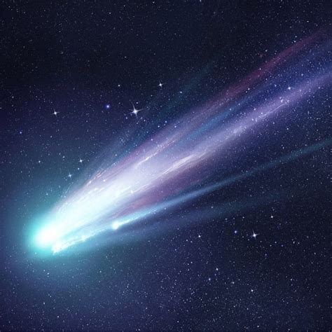 Why comets have tails?