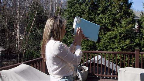 How to make a pinhole projector with a cereal box to safely view an ...