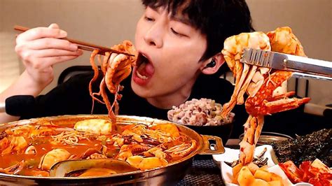 5 Fakta tentang Mukbang, Tren Makan Besar ala Korea Selatan - Dailysia