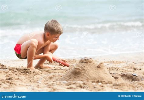 Building sand castle stock image. Image of castle, beauty - 26247333