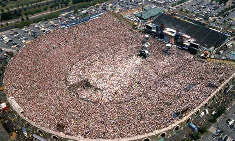 Stadium concerts for big music acts