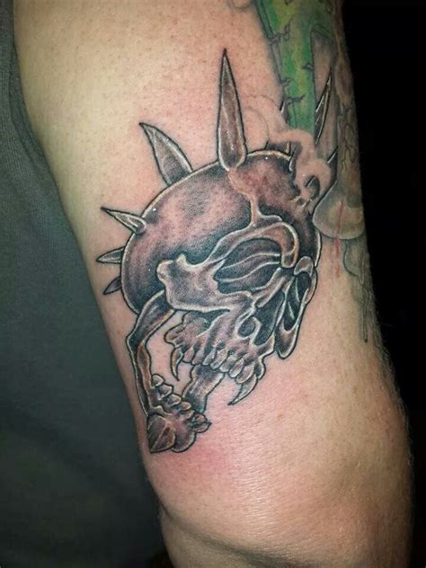 Hank III skull tattoo done by Bob Bachman at Permanent Images ...