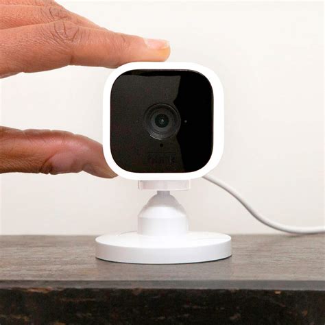 Blink Mini Indoor 1080p Wi-Fi Security Camera White B07X6C9RMF - Best Buy