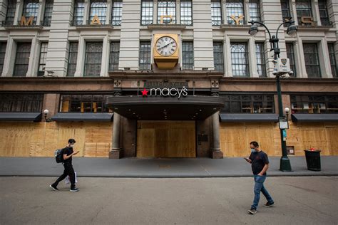 Macy's Herald Square - Tourist's Book | The World's Travel Guide