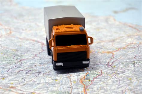 The Benefits of Using Truck GPS Systems for your Business