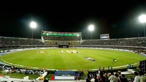 Rajiv Gandhi International Stadium, Hyderabad: IPL records, pitch ...