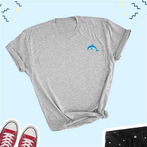 Dolphin Shirt Dolphin T-shirt Dolphin Minimalist Shirt | Etsy