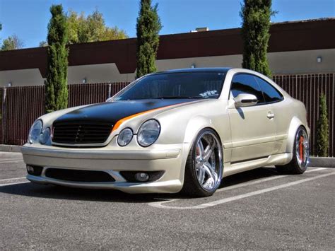 Mercedes-Benz CLK320 W208 Widebody | BENZTUNING