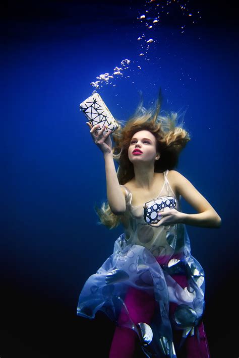 Underwater Fashion Photography | Peter De Mulder Photographer