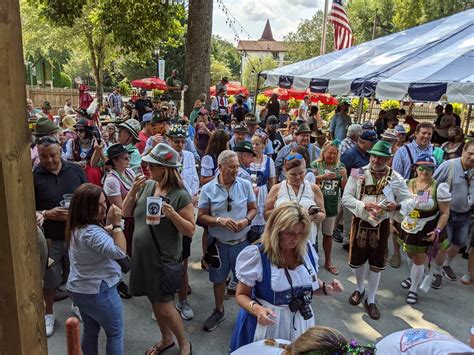 Oktoberfest 2024 – Helen Chamber of Commerce