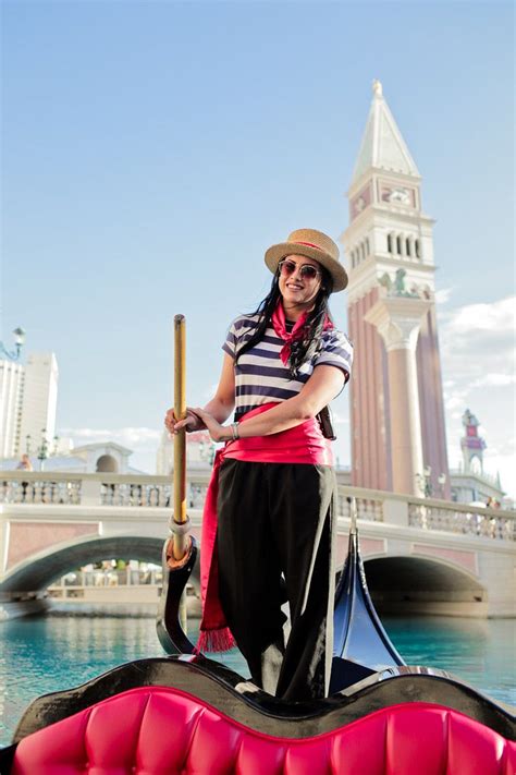 The Venetian Gondola Ride in Las Vegas - What You Need to Know | Las ...