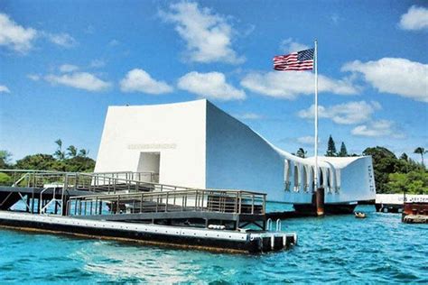 Pearl Harbor National Memorial Tour from Honolulu 2022 - Oahu - Viator