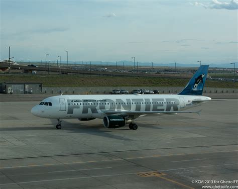 Airplane Art - Frontier Airlines A320 - Economy Class & Beyond