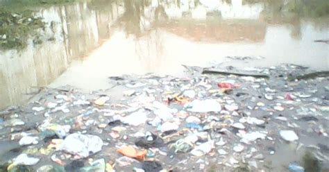 wildan imami: PENCEMARAN AIR SUNGAI AKIBAT SAMPAH