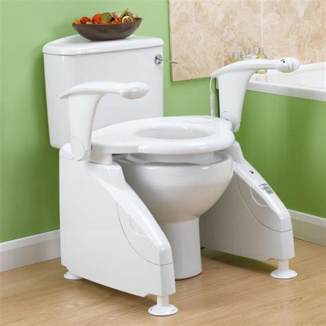 Solo Toilet Lift Helps Elderly On and Off Toilet