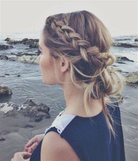 10 Trendy Messy Braid Bun Updos - PoPular Haircuts