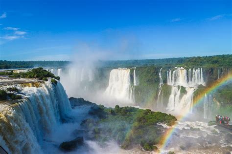 The Ultimate Travel Guide to Visiting Iguazu Falls Brazil - Something ...